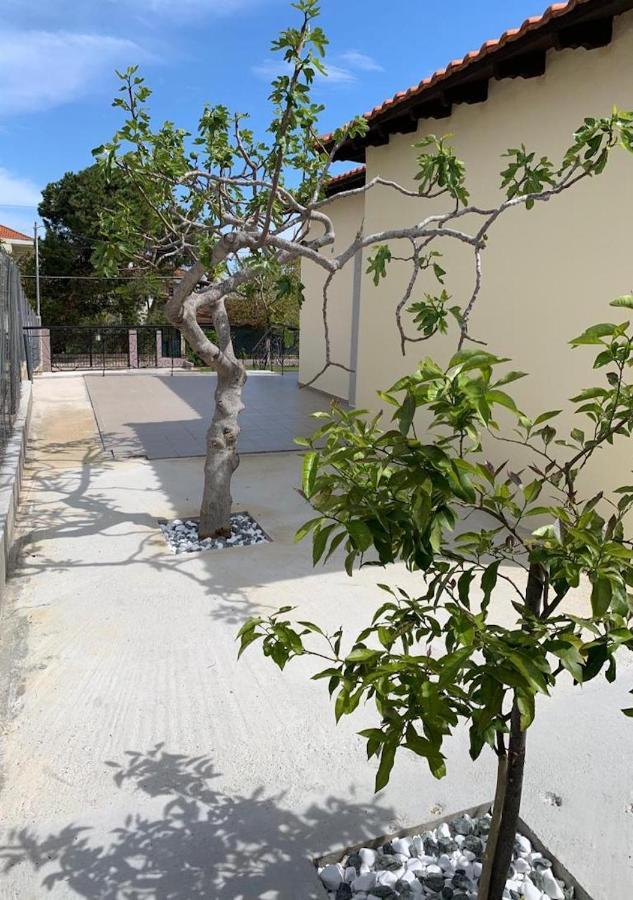2-Bedroom Luxury Family Home Flogita Exterior foto