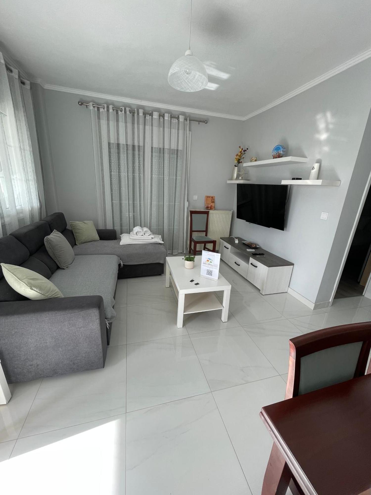 2-Bedroom Luxury Family Home Flogita Exterior foto